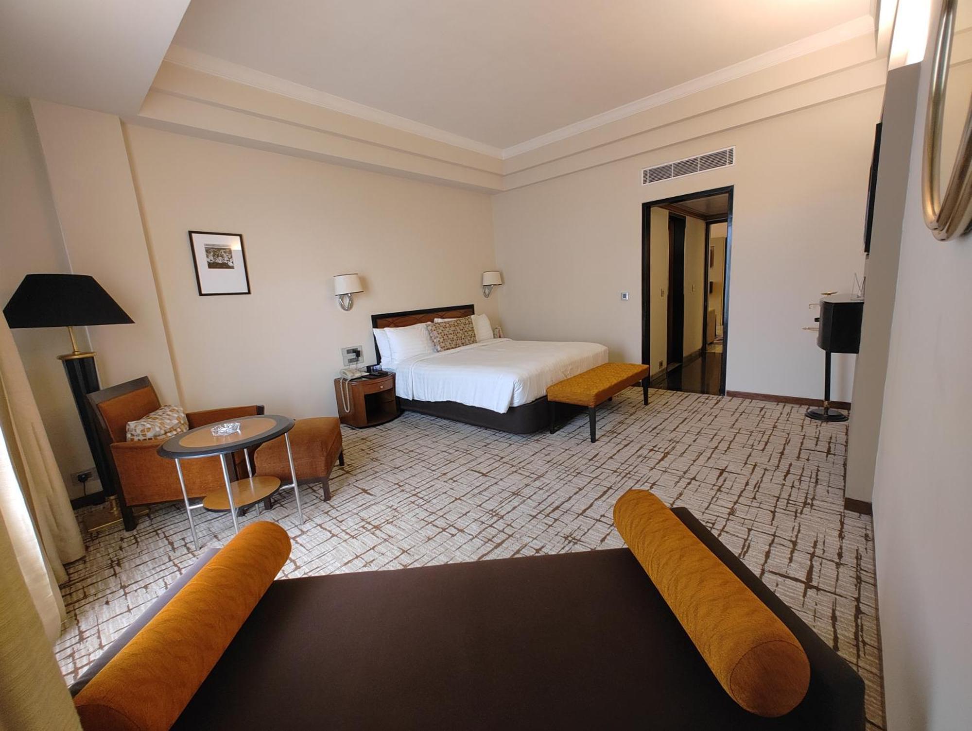 Hotel Marine Plaza Mumbai Kültér fotó