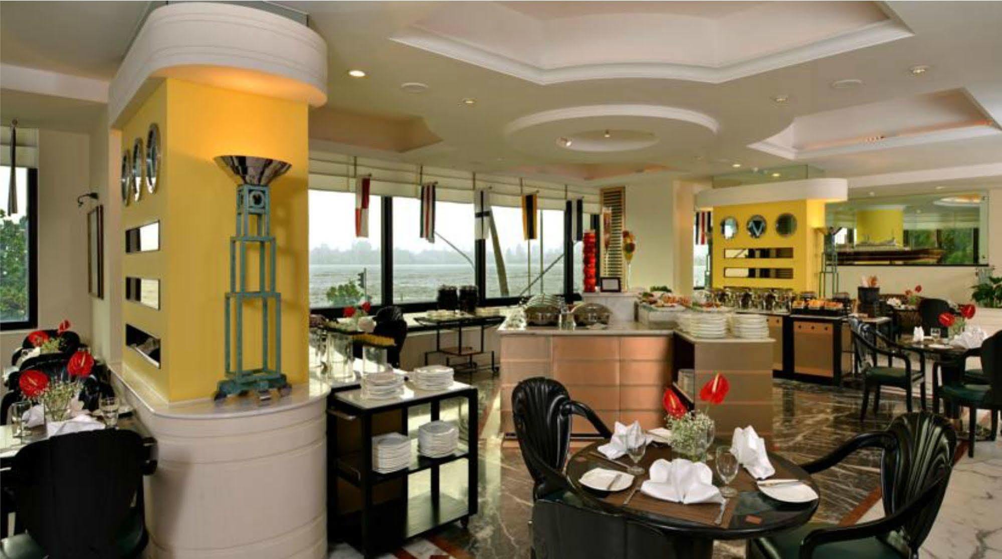 Hotel Marine Plaza Mumbai Kültér fotó
